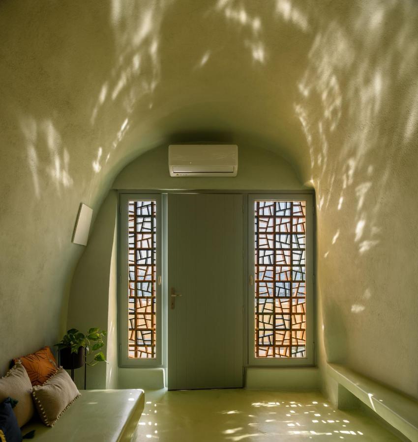 Sublime Villa & Caves Akrotiri  Exterior photo